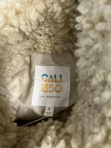 NWT Women’s Cali 1850 Long Sleeve Full Zip Jacket Color Beige Size S
