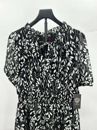 Vince Camuto black and white leaf-print v-neck Woman’s dress Size L Vince Camuto