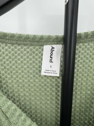 Abound Top Womens Green Waffle Knit V Neck Long Sleeve Crop Raglan Boho NEW S