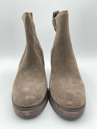 Crown Vintage Women’s Shoes Brown Suede Capari Booties Size 6M