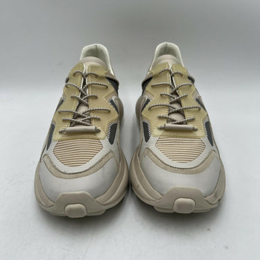 Women’s Stuart Weitzman Willow Oat White Runner Sneaker Size 7.5B Stuart Weitzman