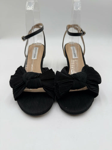 Women’s Saks Fifth Avenue Black pleated bow sandals ankle strap Size 6M