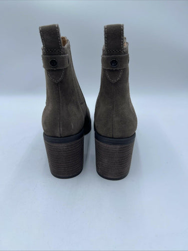 Crown Vintage Women’s Shoes Gray Suede Capari Booties Size 7 M