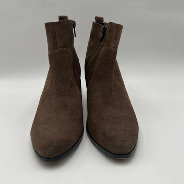 Women’s Crown Vintage Saleen brown suede ankle booties Size 8M Crown Vintage