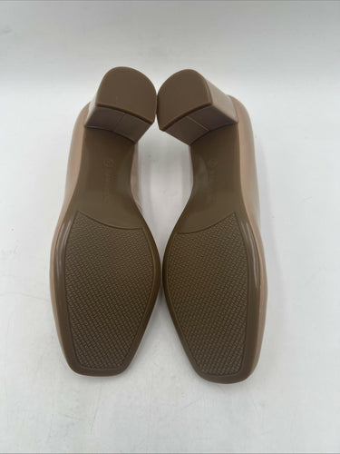 Women’s BANDOLINO Clara Block Light Natural Patent Heels Size 7M