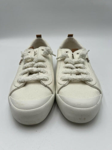 Keds Kickback Canvas Sneakers White Fuzzy Laces Pull Tabs Womens Size 8