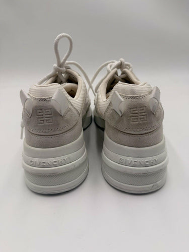 Givenchy GIV 1 Light Lace Up Low Top sneaker in white Size 40 Givenchy