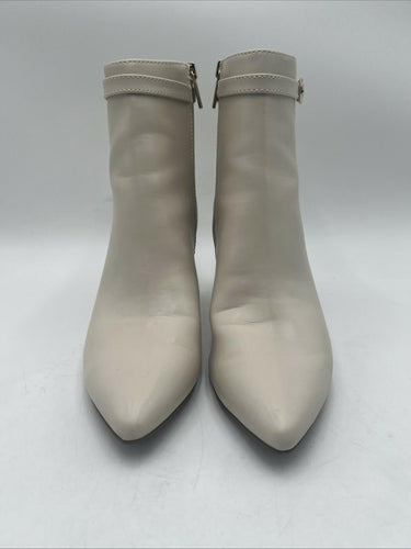 Women’s Bandolino Galayn Side Zip Ankle Boots Ivory Size 9M