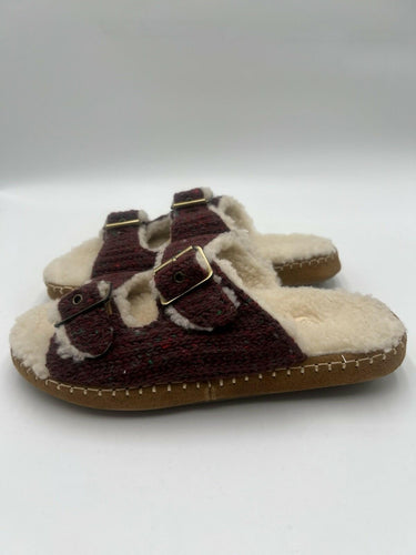 Acorn Camden Garnet Double Buckle Sherpa Slides Size 6.5