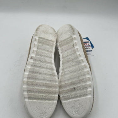 Bobs from Skechers Women's Flexpadrille Hi Crisp Meadow Shoes Beige Size 8.5