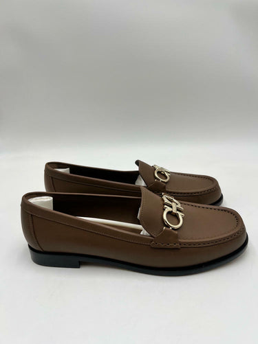 SALVATORE FERRAGAMO Woman's Rolo Walnut 10 C