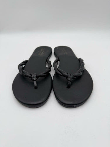 Saks Fifth Avenue black leather braid strap thong sandals Size 9